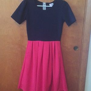 Lularoe Amelia XS